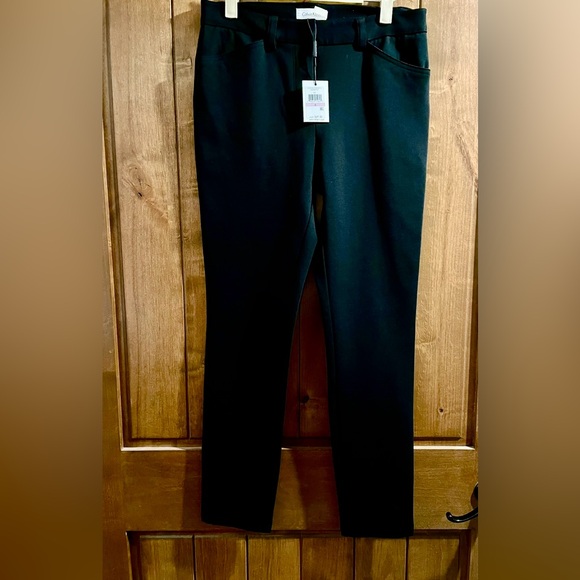 NWT Calvin Klein Modern Essentials Black Pants -Size 6 - Picture 5 of 10